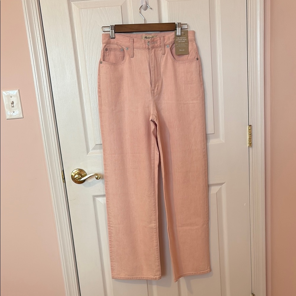 Madewell Women's Straight Leg Jeans in Soft Pink